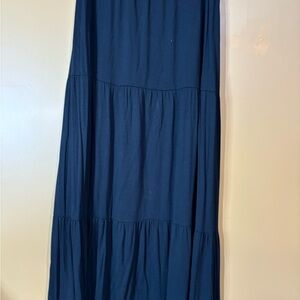 HC537 New Directions Black Layered Skirt 40 Inches Long Size XL